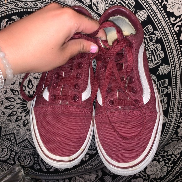 Vans - Picture 2 of 4